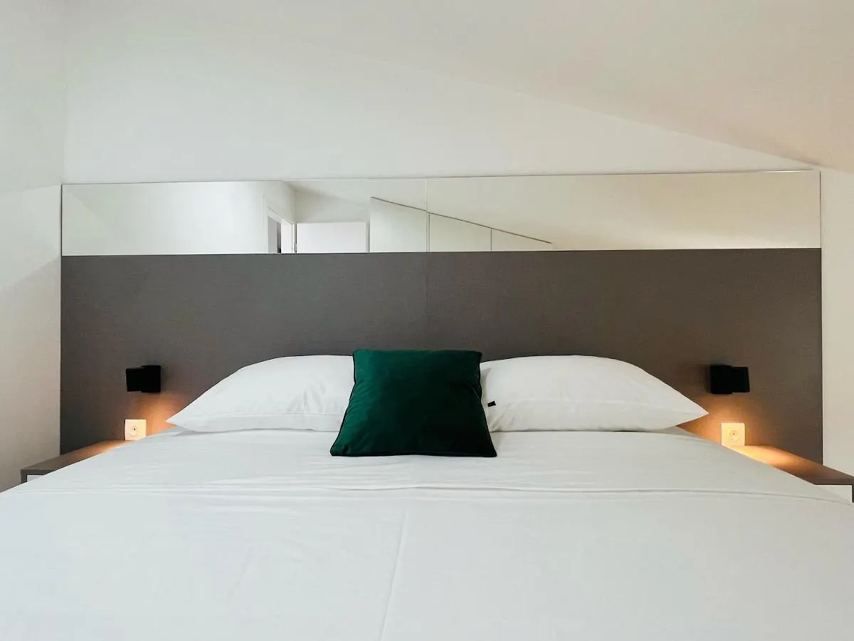 Apartmani Avis Selce