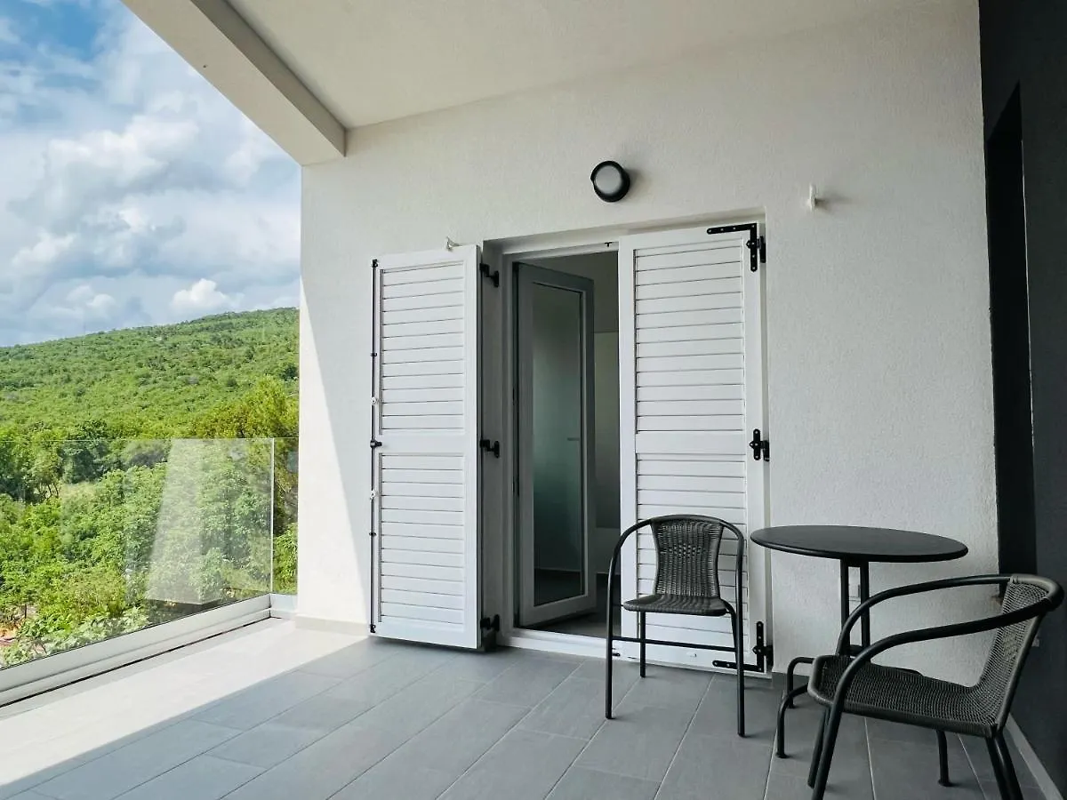 Apartmani Avis Selce Apartman